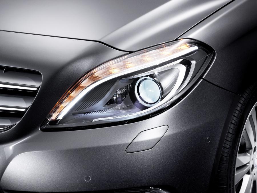  Mercedes-Benz B-Class 2011 года  (фото 116 из 204)